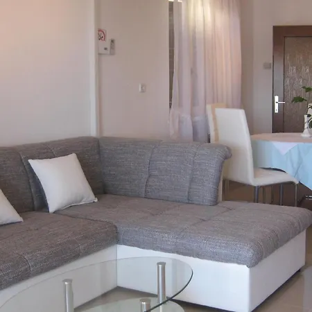 Apartman Two-bedroom In Rabac